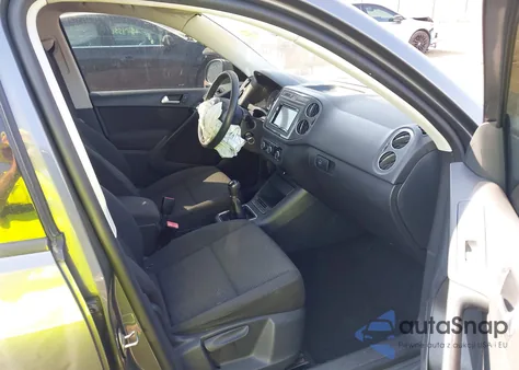 2012 Volkswagen Tiguan S из США, поврежденный, VIN WVGCV7AX5CW095011